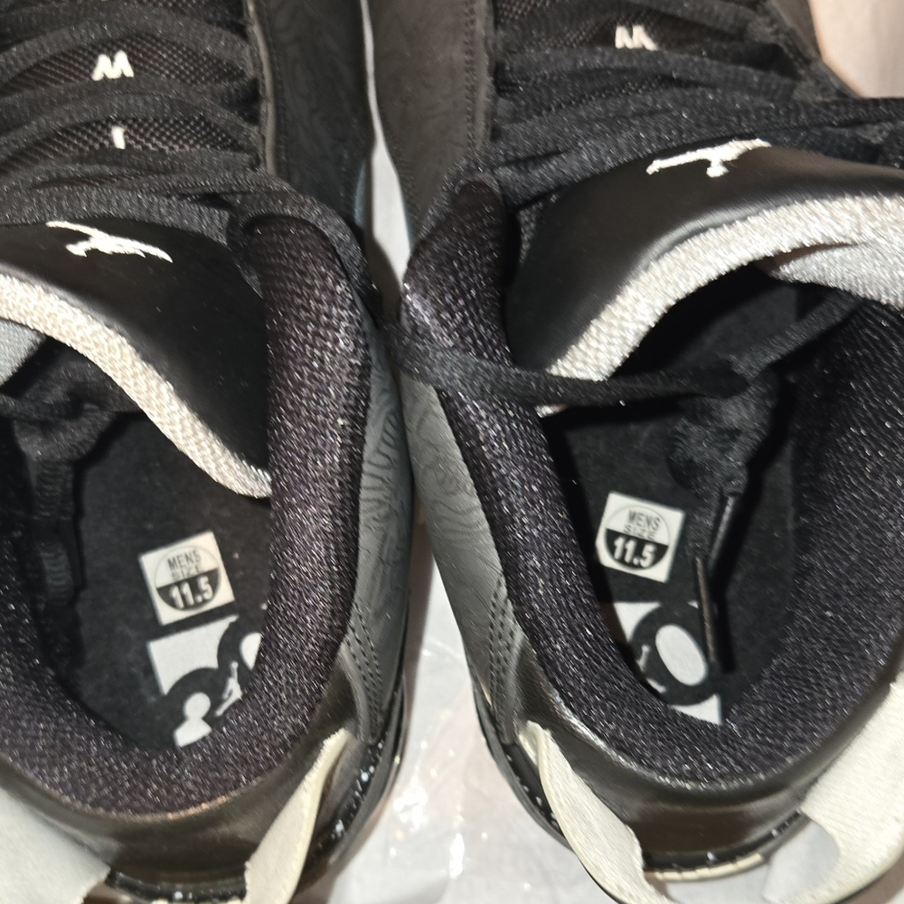 Air Jordan Dub Zero "Classic Charcoal" - Picture 6 of 13